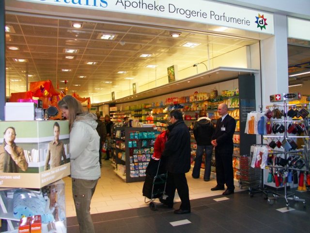 Neues Berufsbild an den Kassen - gesucht werden nun Ladendetektive 